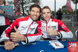 Timo Bernhard (DEU) / Mark Webber (AUS) / Brendon Hartley (NZL) / Car #20 LMP1 Porsche Team (DEU) Porsche 919 Hybrid Autograph Session - 6 Hours of Shanghai at Shanghai International Circuit - Shanghai - China