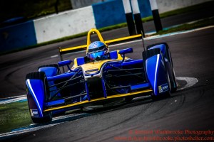 8 Nicola Prost (FRA) Renault e.Dams Formula E Test Day Donington 17th August 2015 Raw Photo: - Richard Washbrooke Photography